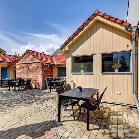 Penzion Ceresnovy Sad & Wellness Vysoké Tatry Exterior photo