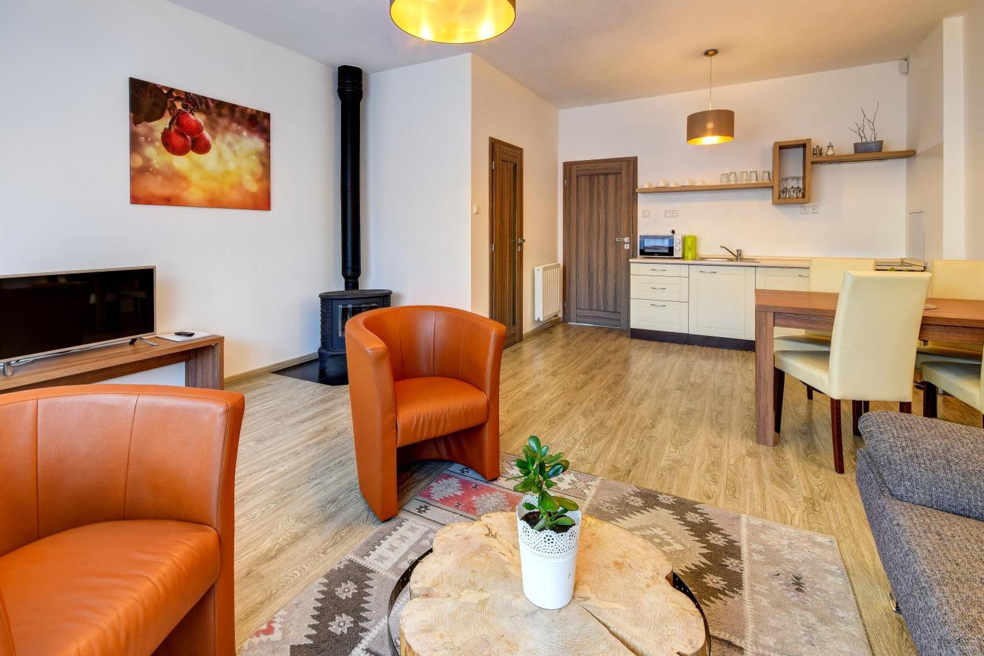 Ceresnovy Sad & Wellness 4*